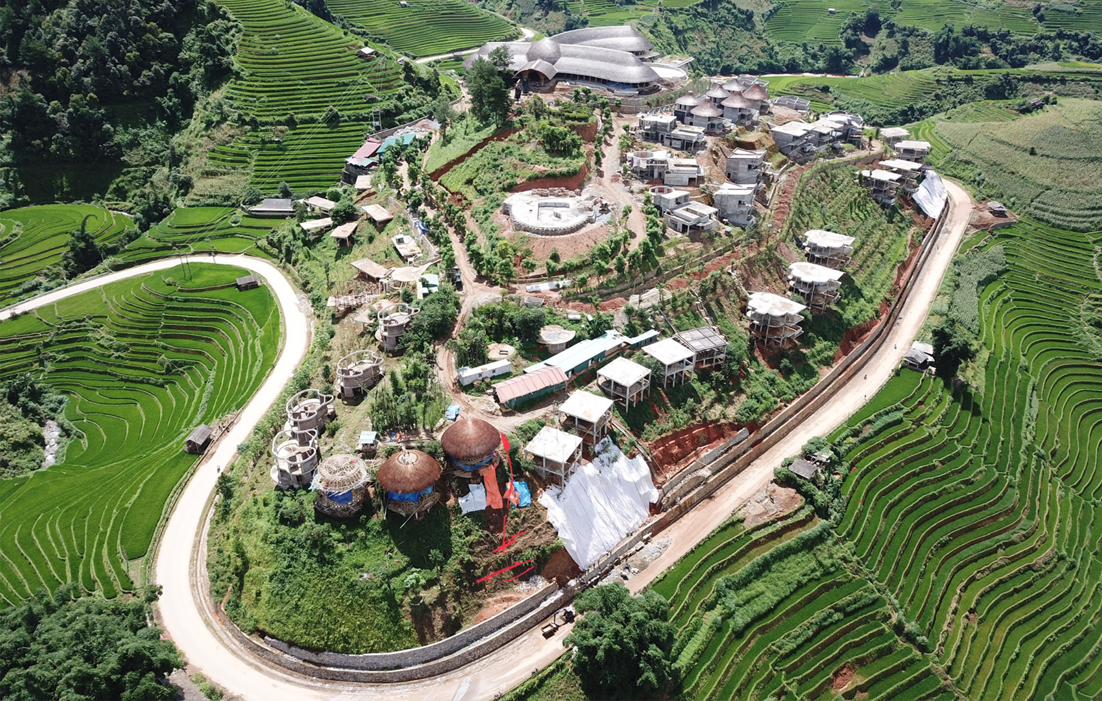 Quá trình thi công Mù Cang Chải
